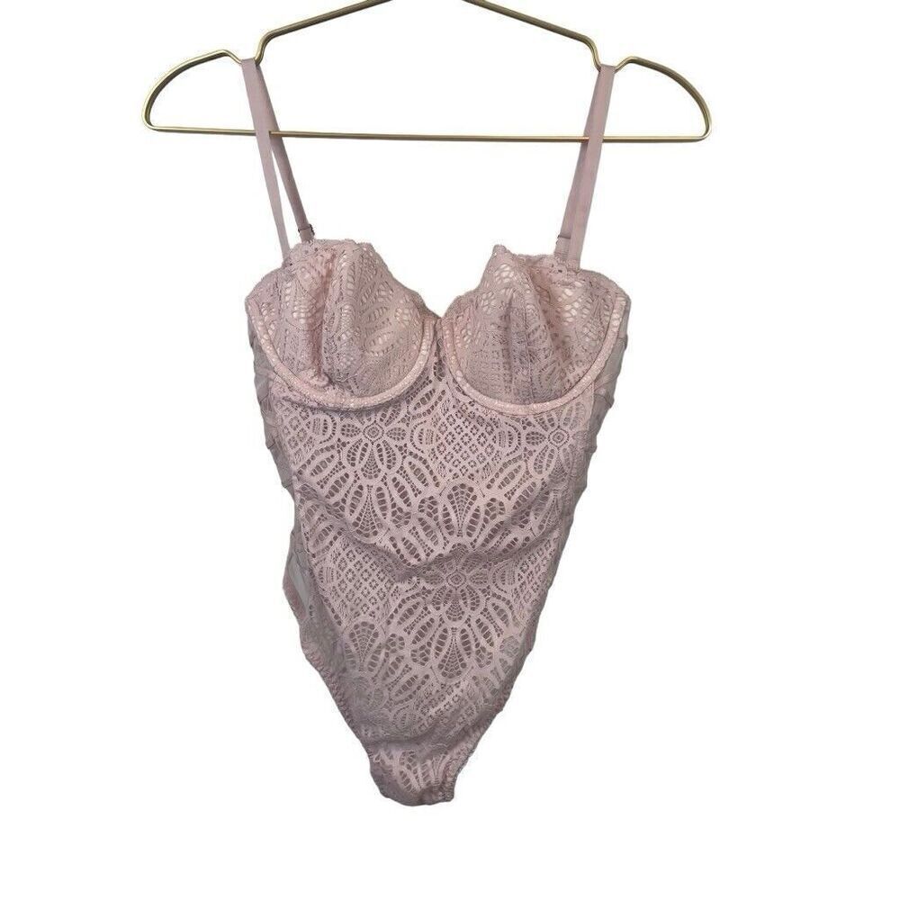 NWT ‎ Victoria's Secret  Pale Pink Lace Lingerie Corset Bodysuit Size 34C
